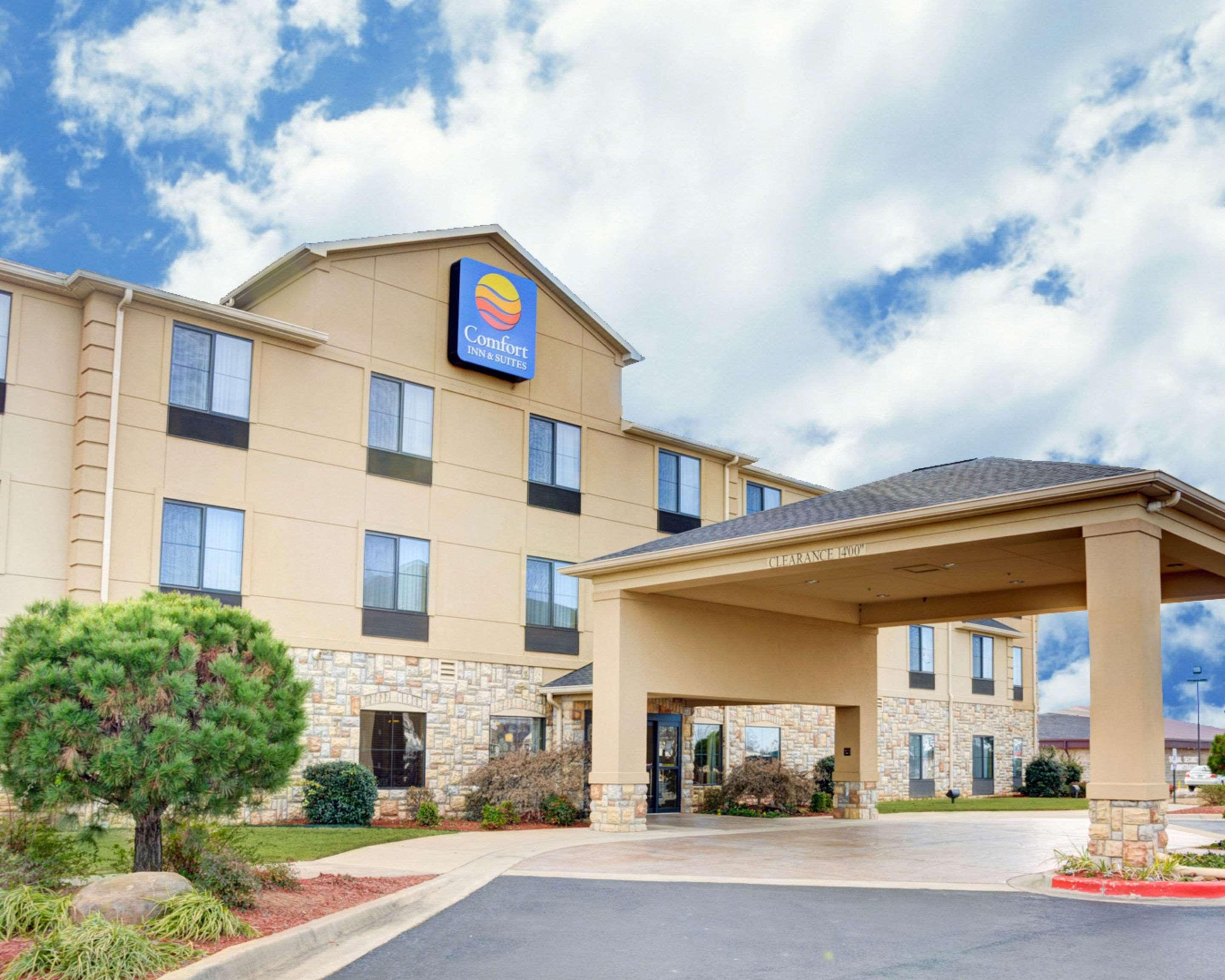Comfort Inn & Suites Russellville I-40 Exterior foto